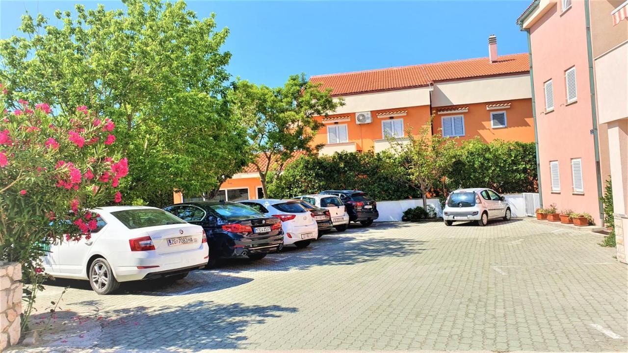 נובליה Guest House Jasna מראה חיצוני תמונה