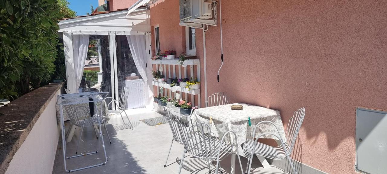 נובליה Guest House Jasna מראה חיצוני תמונה